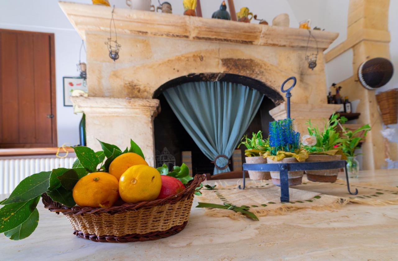 Villa In Gargano - Villa Basso Monte SantʼAngelo Zewnętrze zdjęcie
